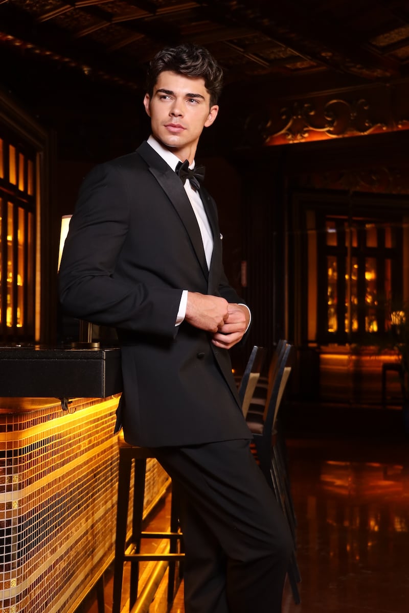 Lazzaro Oertli Ortiz competirá en Mister Supranational 2026 en Polonia.