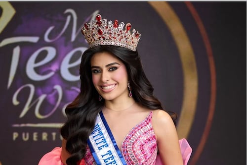 Beldad de Bayamón se lleva la corona de Miss Teen Petite América Puerto Rico 2026