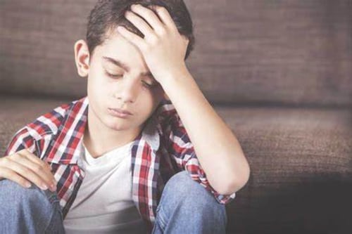 La importancia de reconocer y diferenciar la depresión y la tristeza de los niños y adolescentes