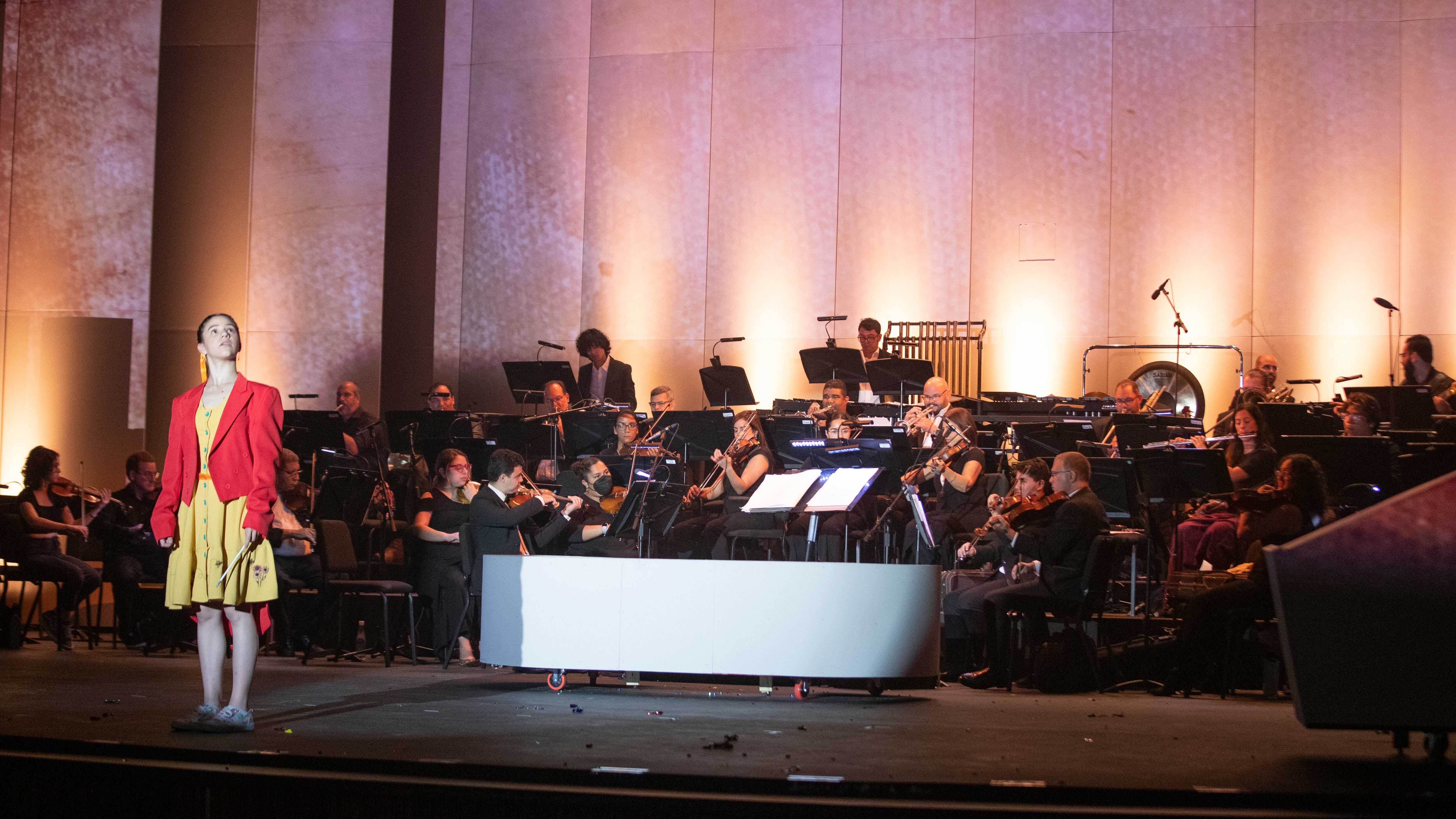 Olivia y la Cámara Sinfónica