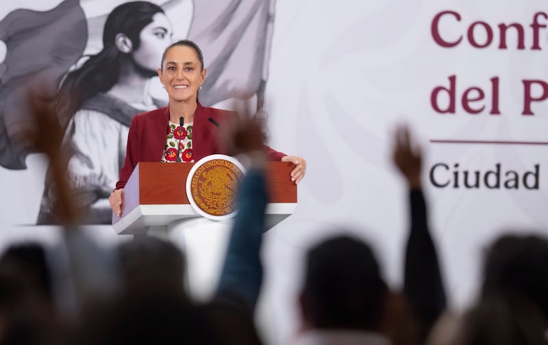 La presidenta subrayó que la Fiscalía es autónoma y que cualquier proceso depende de pruebas, no de decisiones del Ejecutivo.