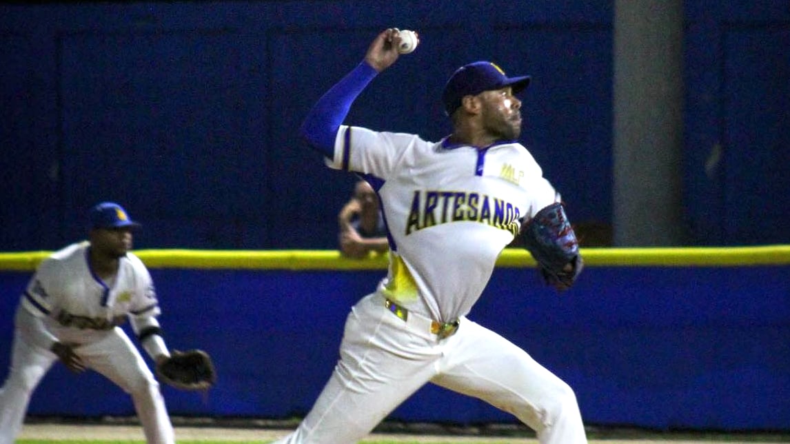 Adalberto Flores de los Artesanos de Las Piedras.