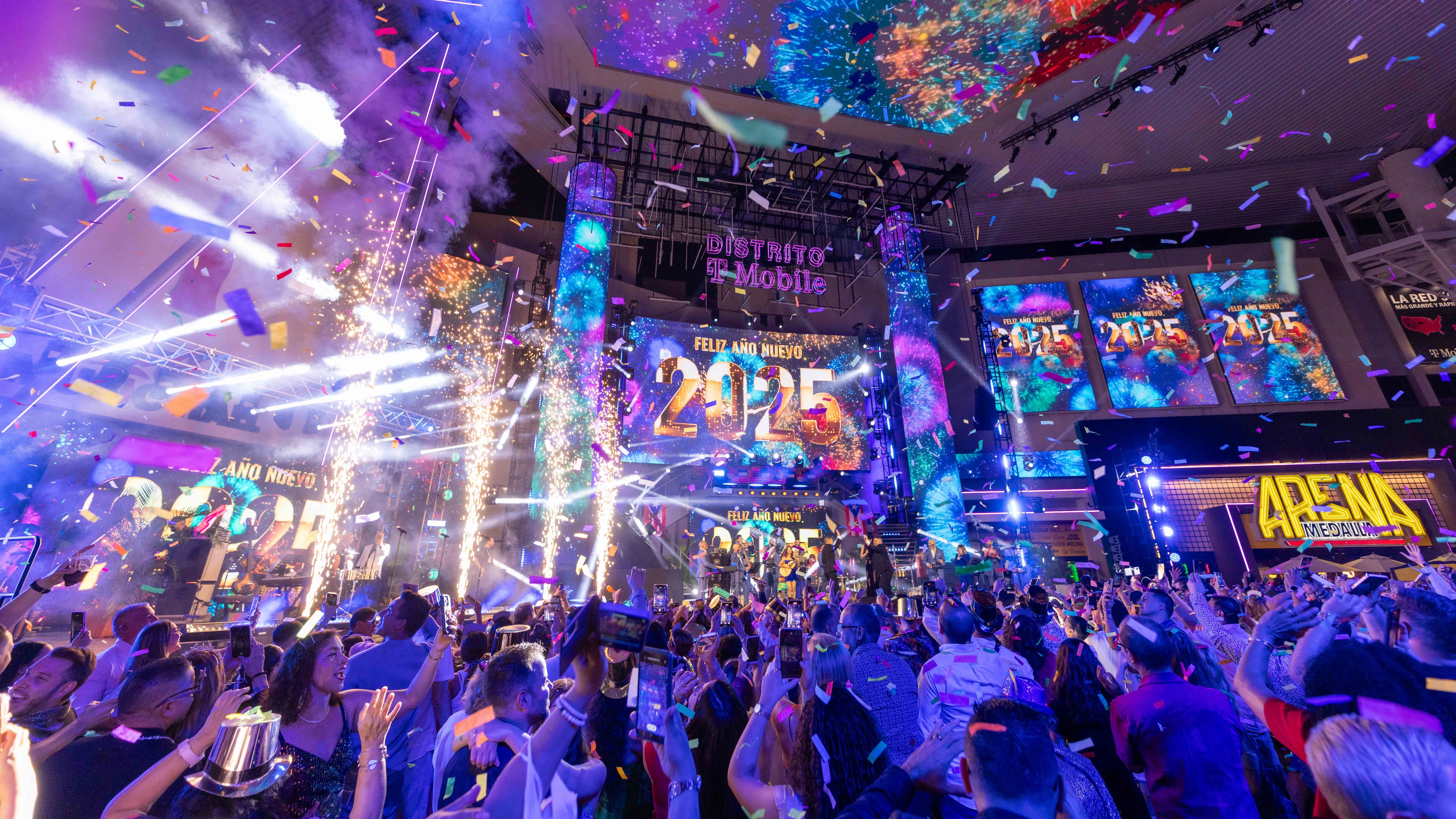 Despedida de año en Distrtito T-Mobile