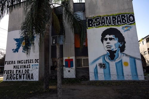 ¿Asesinaron a Maradona? Envían a involucrados a juicio por la muerte del argentino