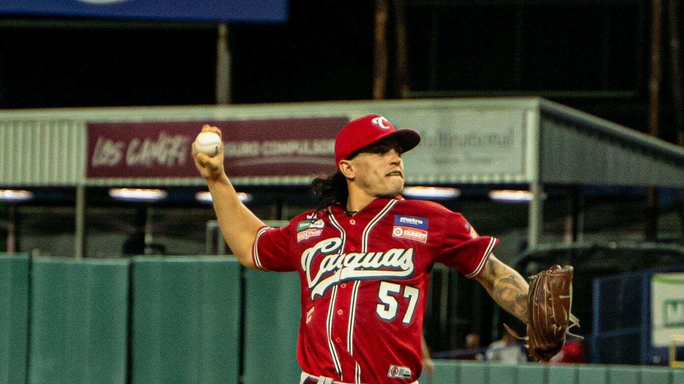 Dereck Rodríguez abrió por Caguas.