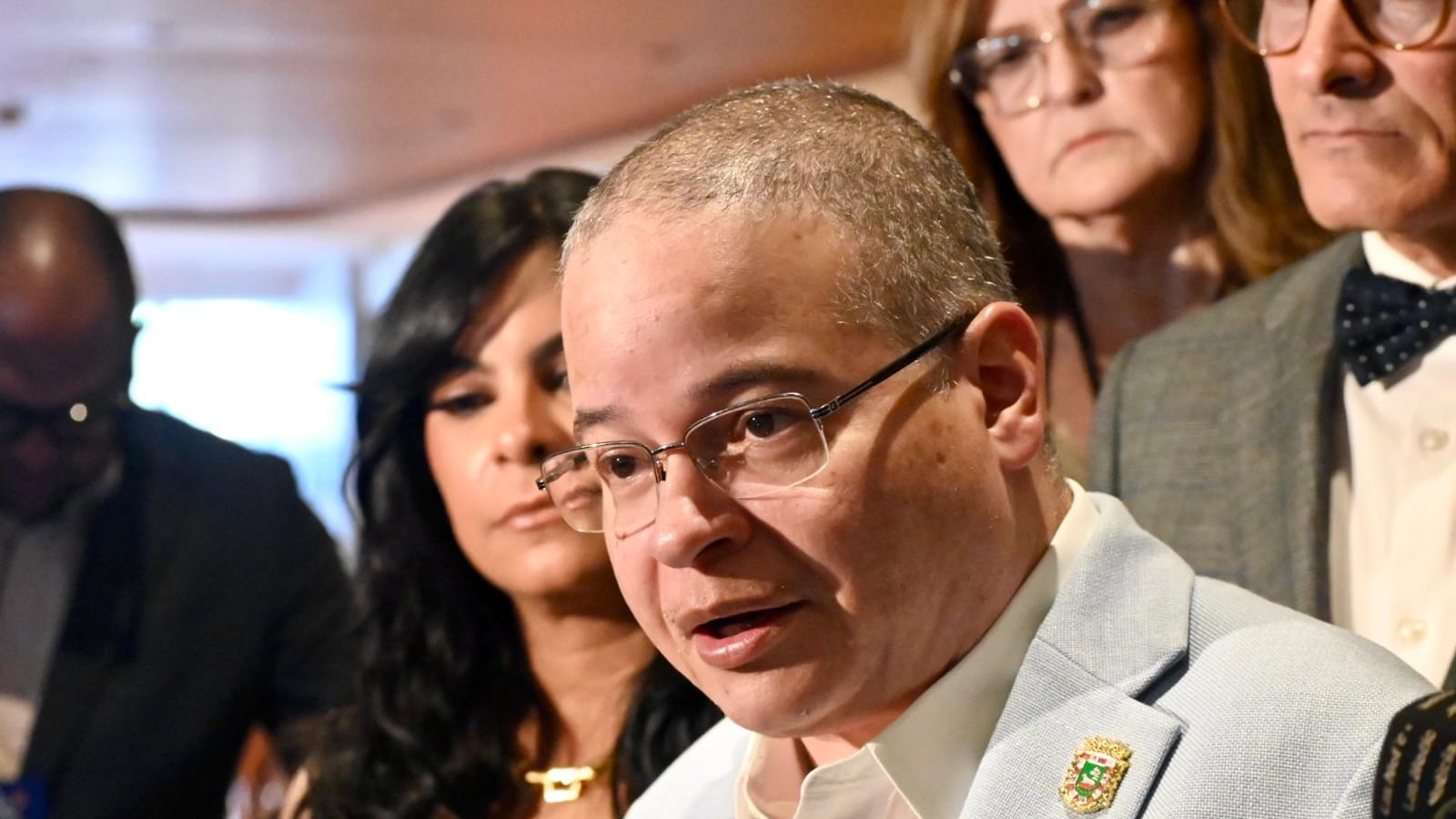 Secretario de Salud atiende preguntas en la primera Cumbre de Cannabis Medicinal