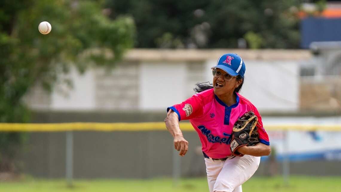 Katiria Dávila de las Maceteras de Vega Alta.