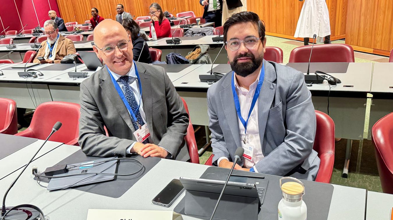 Chile asume presidencia de negociaciones del acuerdo global contra la contaminación por plásticos