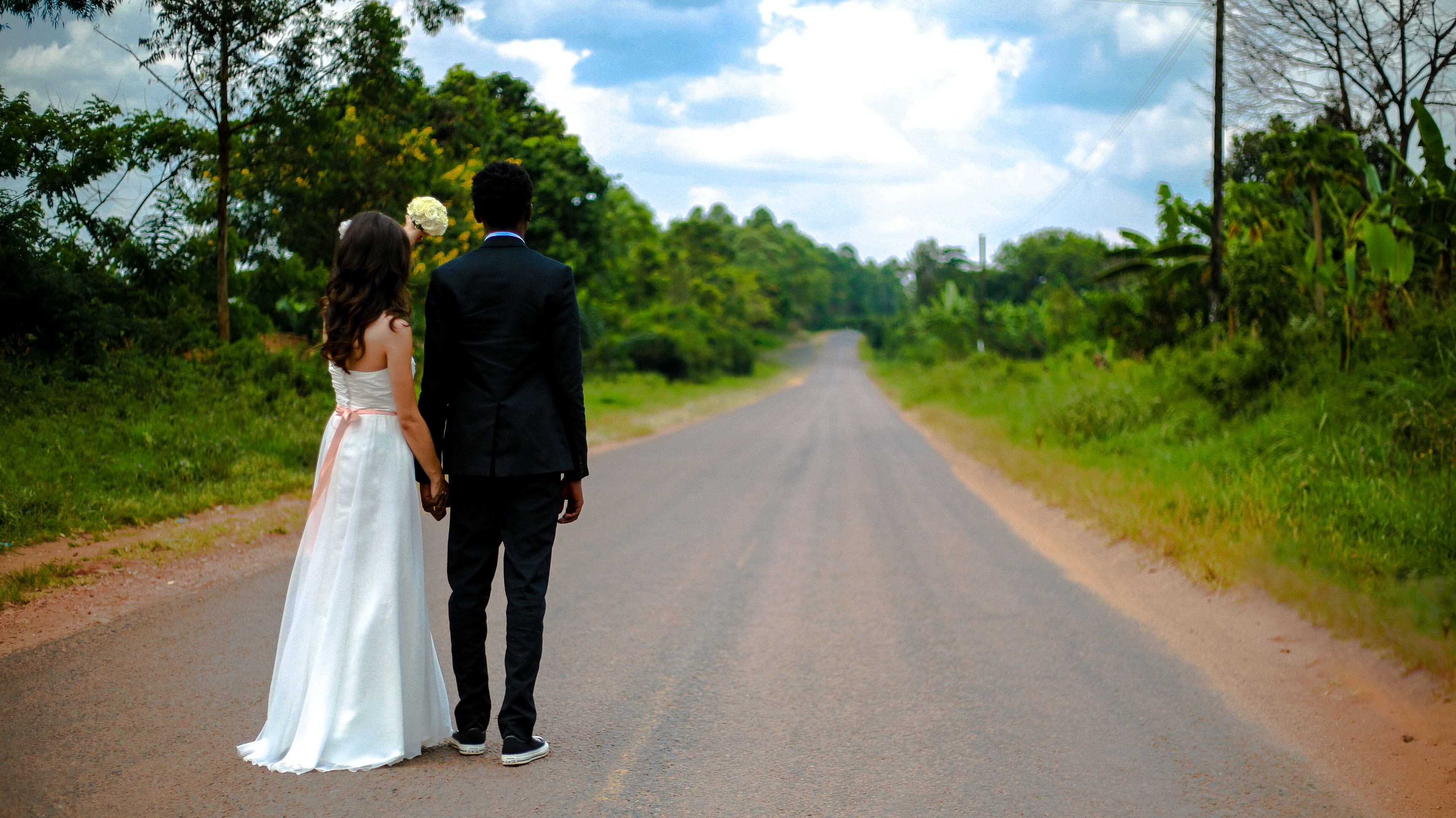 Imagen genérica de un matrimonio - Unsplash