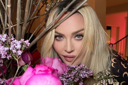 Madonna baila ‘Cielito lindo’ en exposición de Frida Kahlo