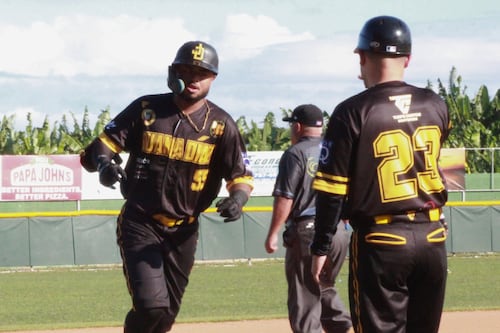 Doble A: Bombardeo de los Poetas marca cierre del primer fin de semana de la temporada 2026