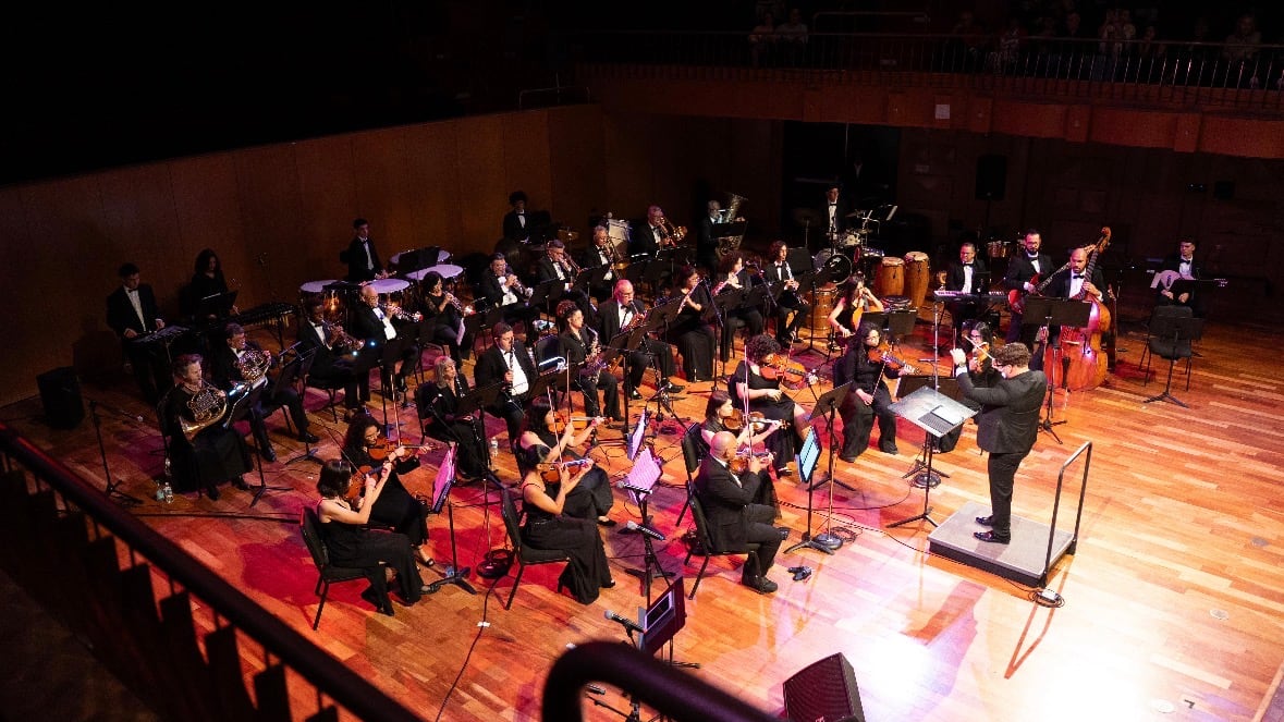 Orquesta Filarmónica de Bayamón.