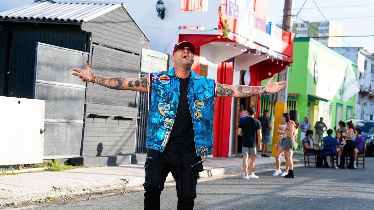 Wisin en especial Lo que nos une