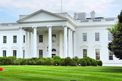 Casa Blanca impone nuevas restricciones de acceso a los periodistas acreditados