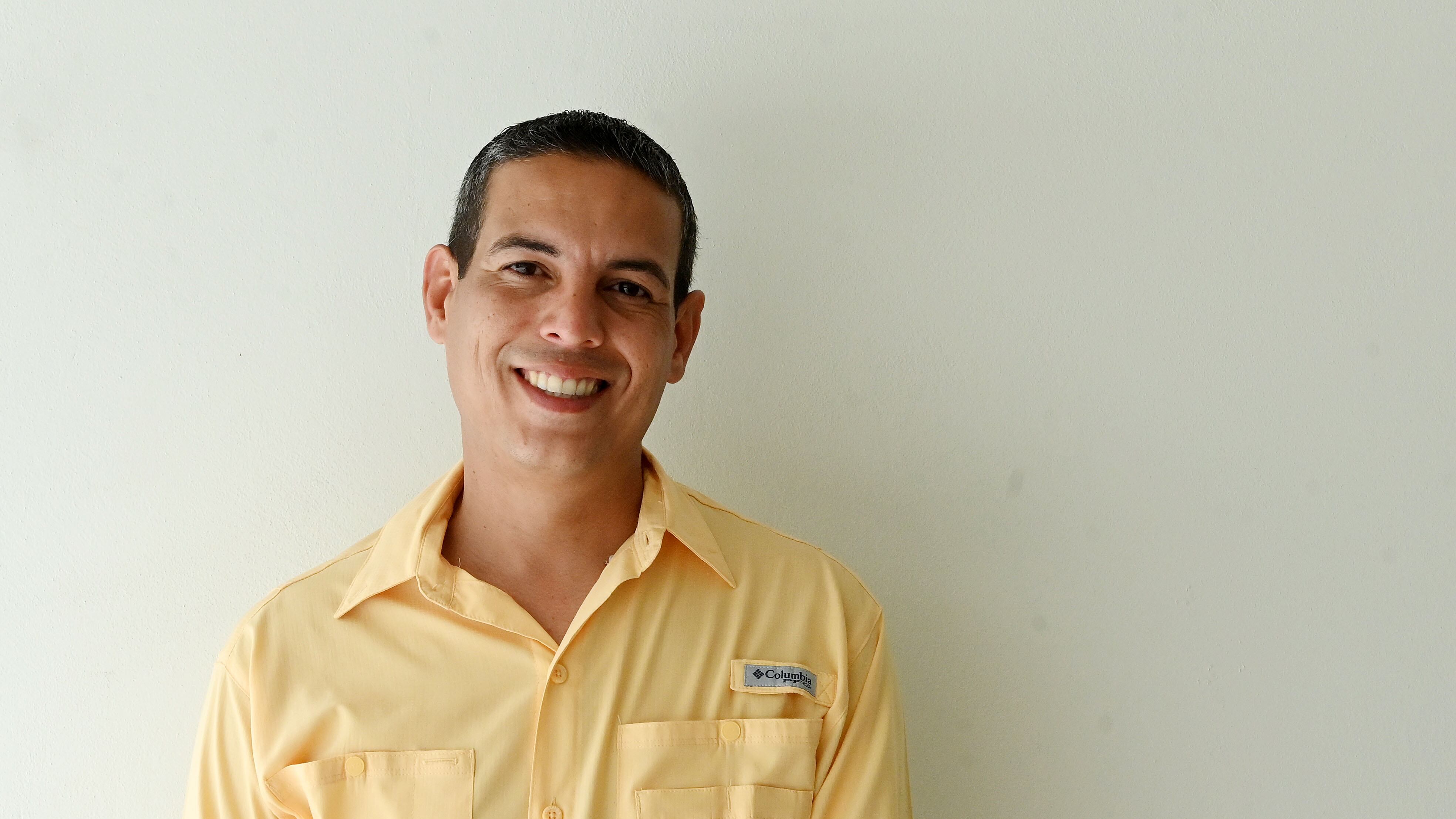 El candidato a la alcaldia de Comerio, Irvin Rivera