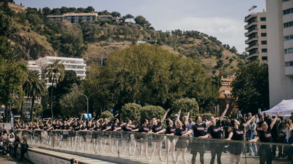 Antonio Banderas lleva al puerto de Málaga un espectáculo de danza con 600 bailarines