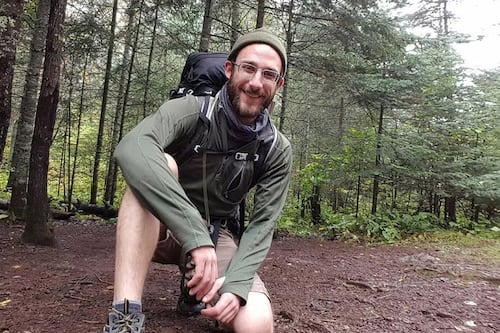 Ciudadanos entregan más de un millón de dólares a la familia de Alex Pretti, hombre asesinado en Estados Unidos