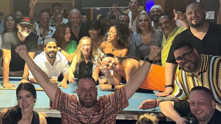 Danilo Beauchamp disfrutando de su cumpleaños 40 junto a familiares y amistades.