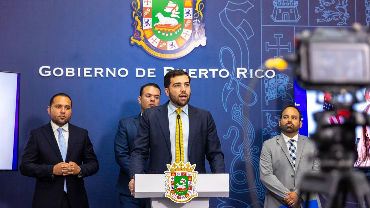 secretario del Departamento de Desarrollo Económico y Comercio, Sebastián Negrón Reichard