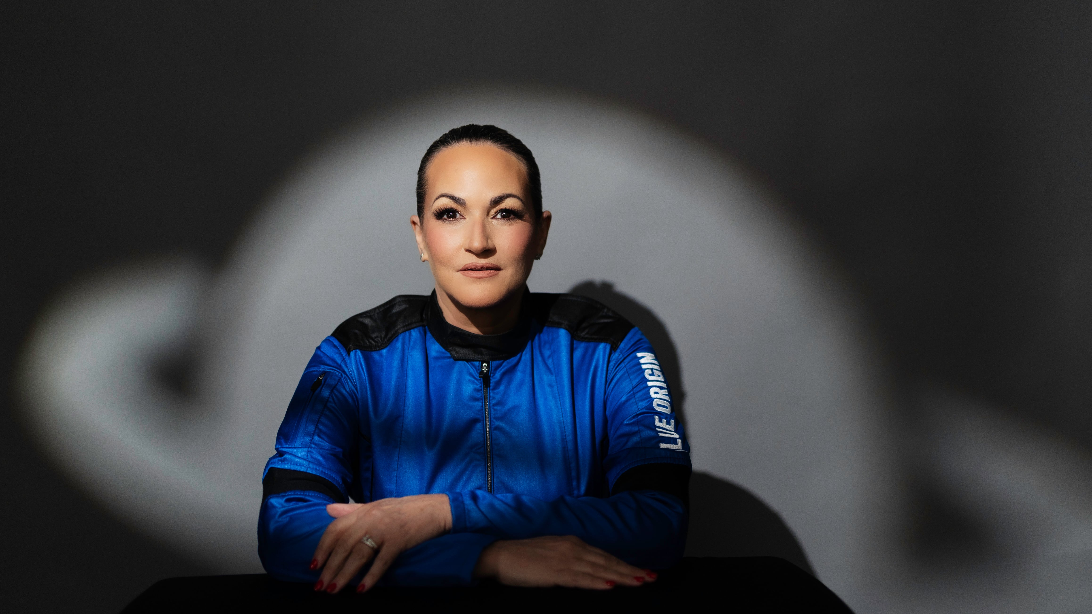 La meteoróloga viajará al espacio en misión de Blue Origin.