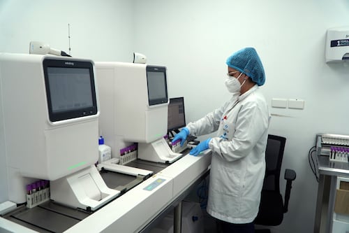 Asociación de Laboratorios demanda a Triple-S por reducción “unilateral” en tarifas