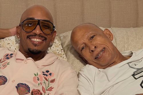 Aniel Rosario solicita al país unirse en oración por su padre, Papo Rosario