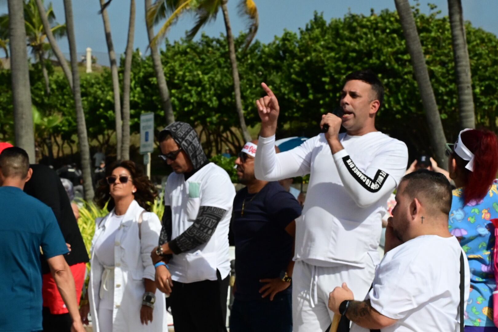 Enfermeras y enfermeros protestan por mejores condiciones laborales y mejores sueldos. Capitolio. San Juan. Metro PR 12 de junio de 2025