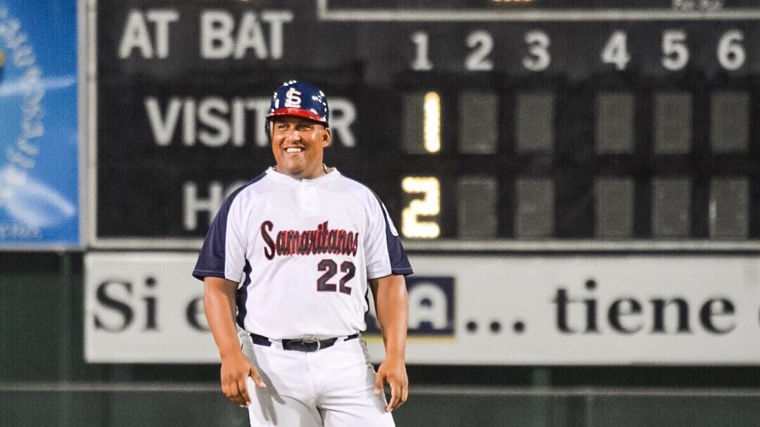 Omar Hernández, de los Samaritanos de San Lorenzo, aspira llegar a los 700 imparables.