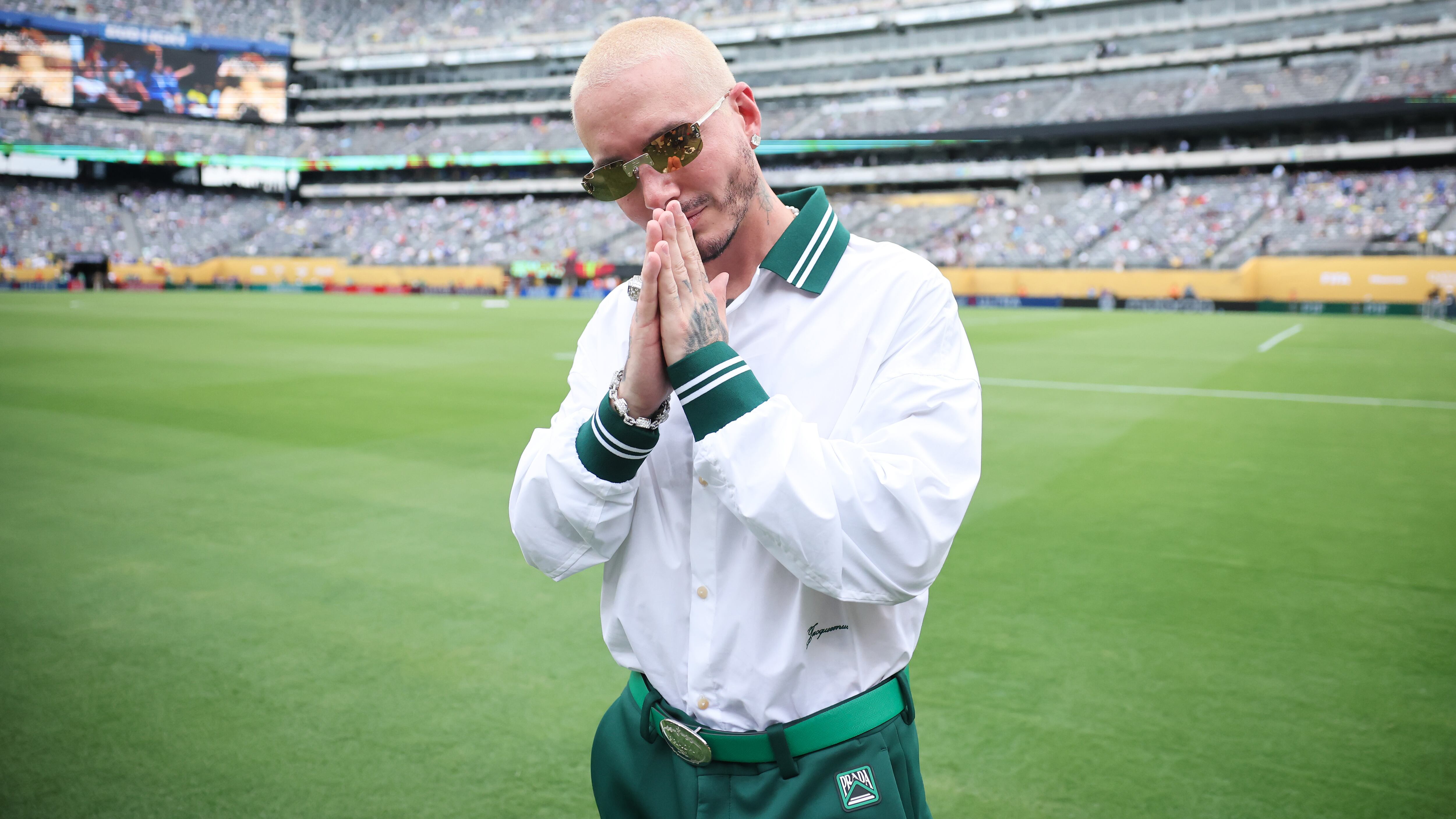 J Balvin / (Photo by Hector Vivas - FIFA/FIFA via Getty Images)