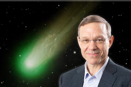 Avi Loeb acusa a la NASA de retener evidencia crucial sobre el objeto interestelar 3I/ATLAS