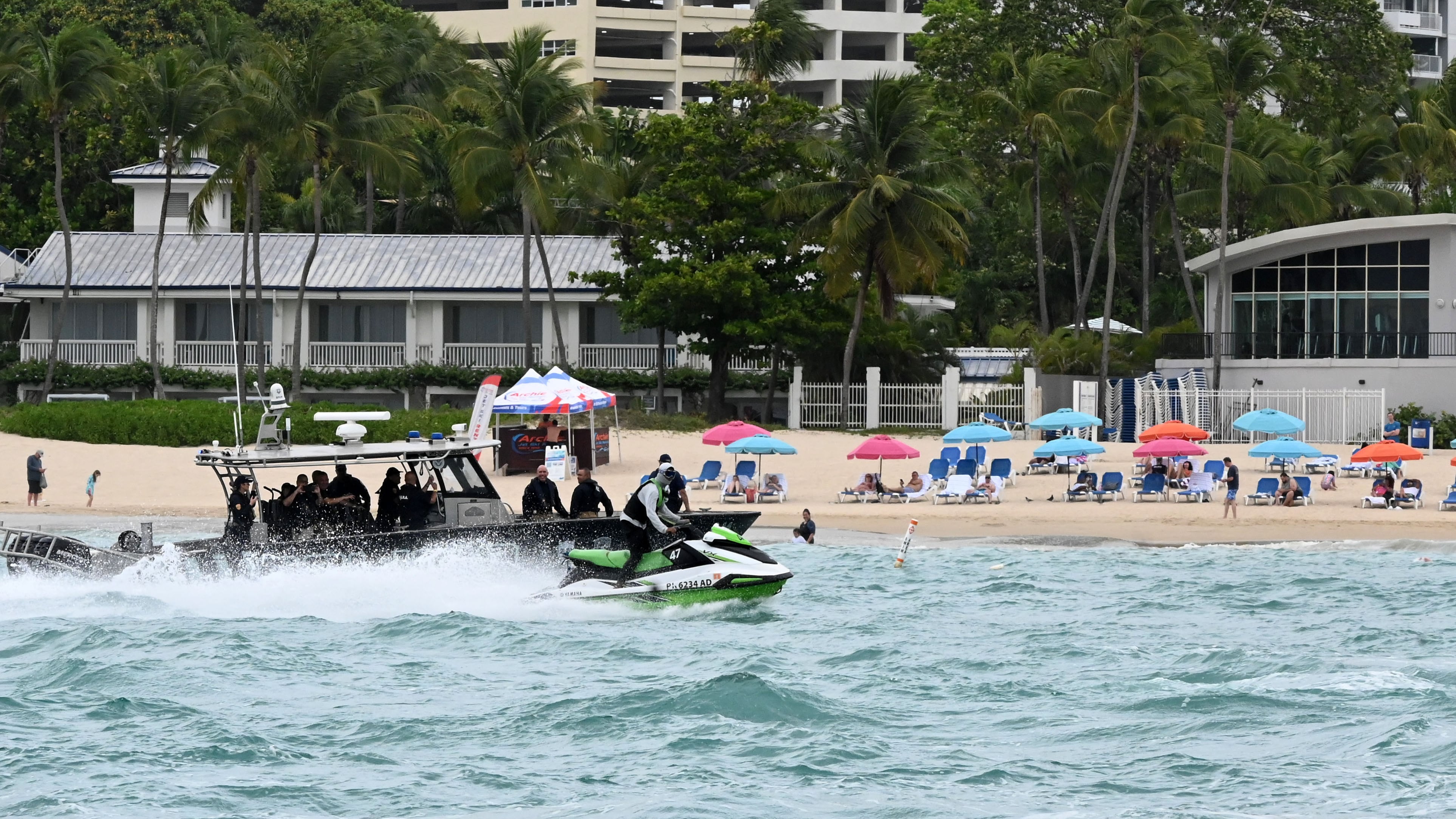 Patrullaje de la Marítima de la Policía.