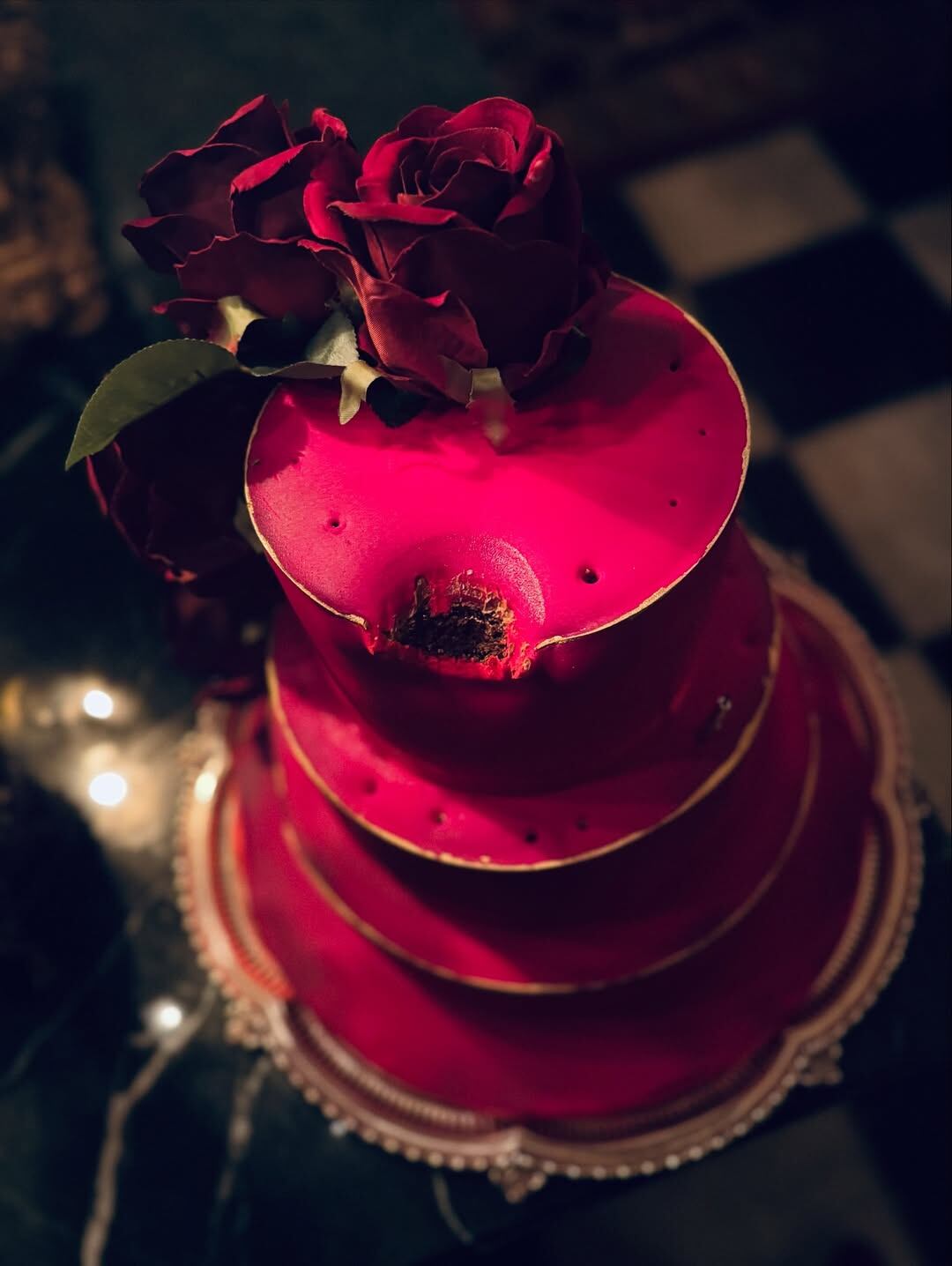 Instagram: @salmahayek