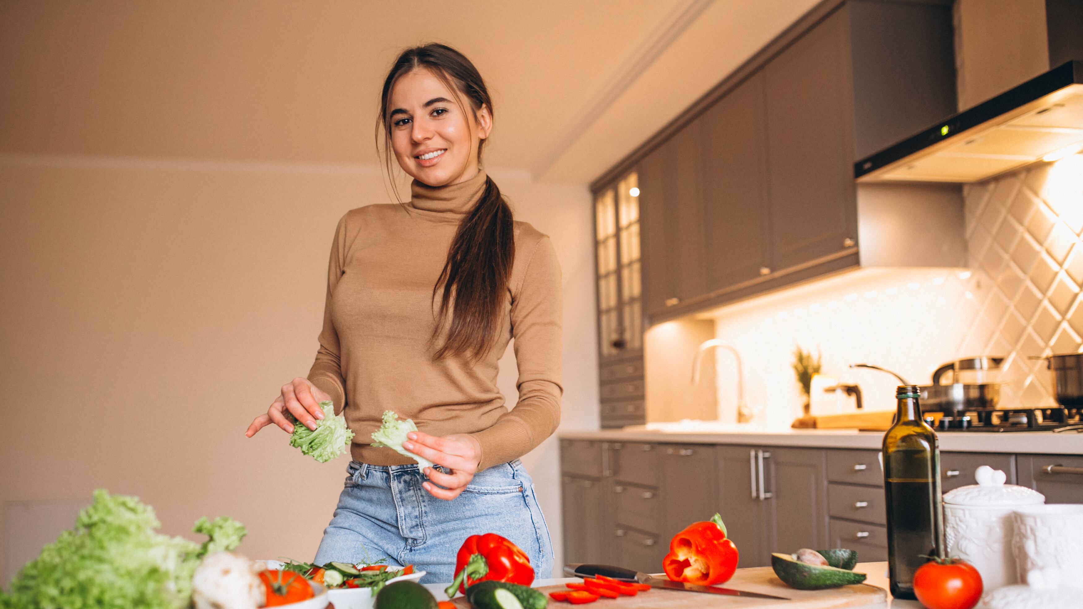 Es importante estar preparado para estos días donde la comida abunda y no siempre cumple con los macronutrientes que tu organismo necesita o puede procesar.