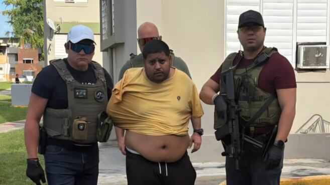 Carlos Manuel Ruemmele Torres.