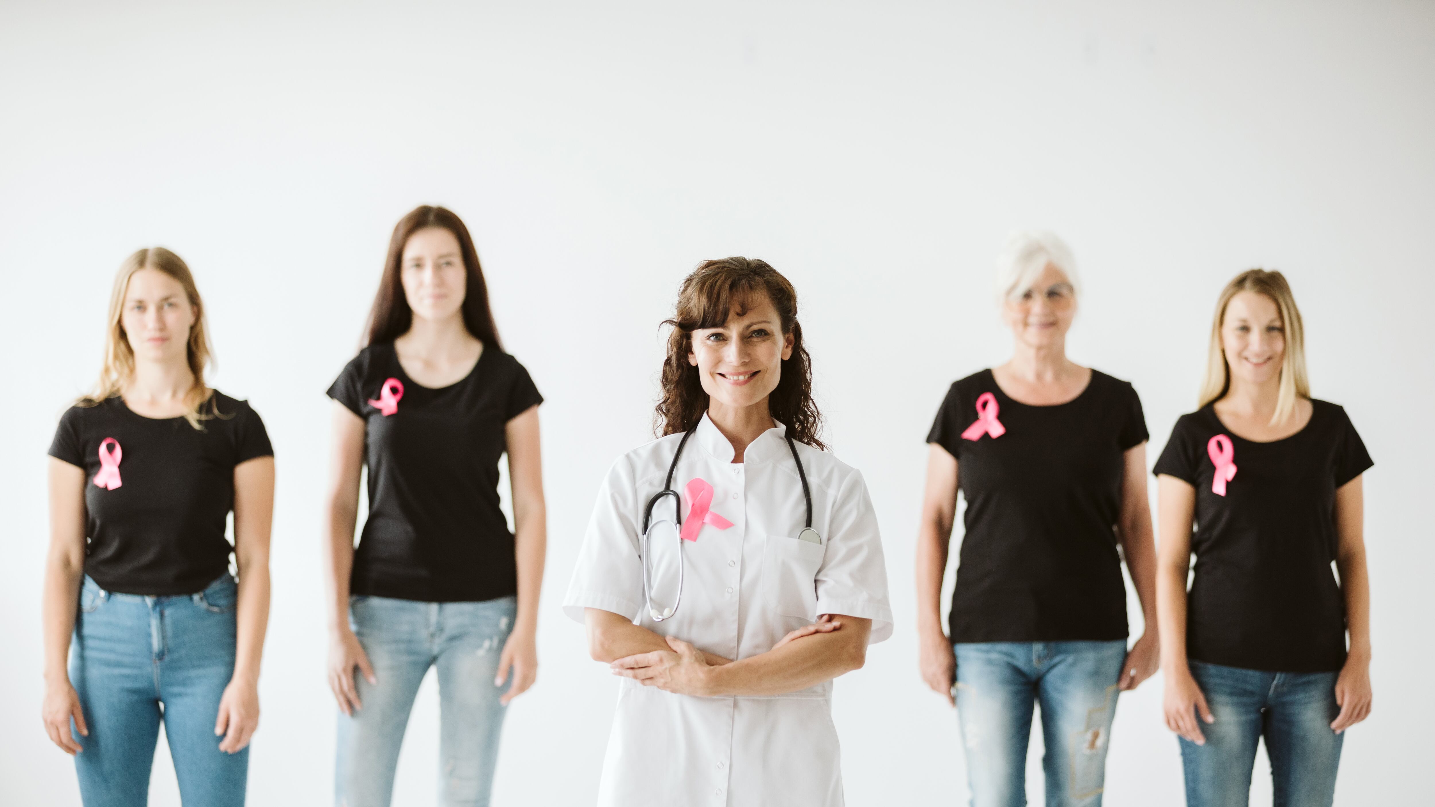 Ayuda a radiólogos a detectar cáncer de mama en etapas tempranas.