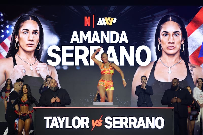 La trilogía: Taylor vs Serrano