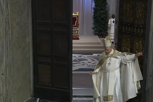 El Papa León XIV clausura el Jubileo de la Esperanza 2025 con el cierre de la Puerta Santa en el Vaticano