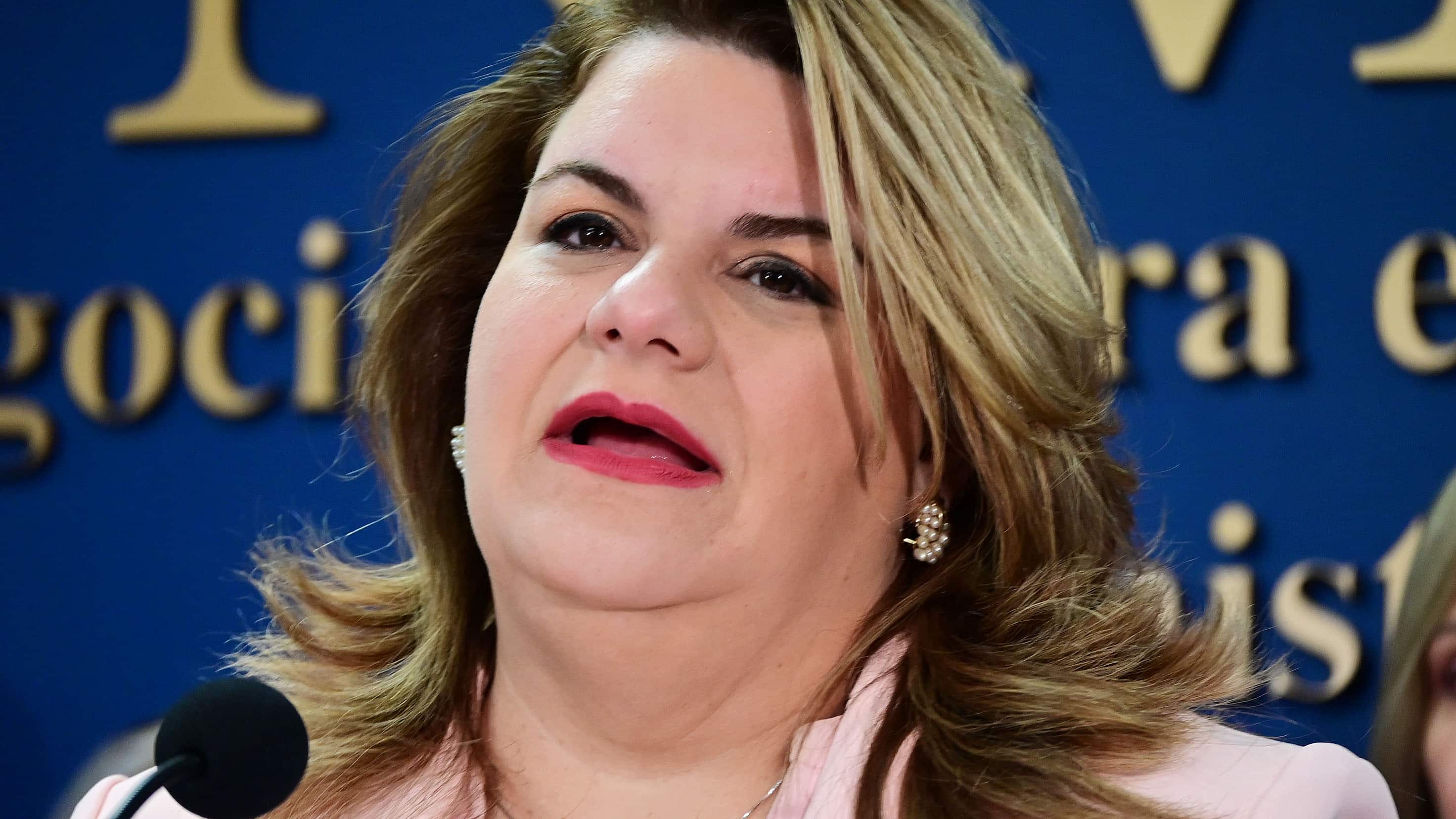 La gobernadora, Jennifer González. El gobierno anuncia los preparativos de las distintas agencias ,sobre los preparativos para la temporada de huracanes.