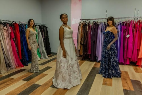 Primera Dama de la ciudad capital anuncia reapertura de la boutique “San Juan Te Viste Pa’l Prom”