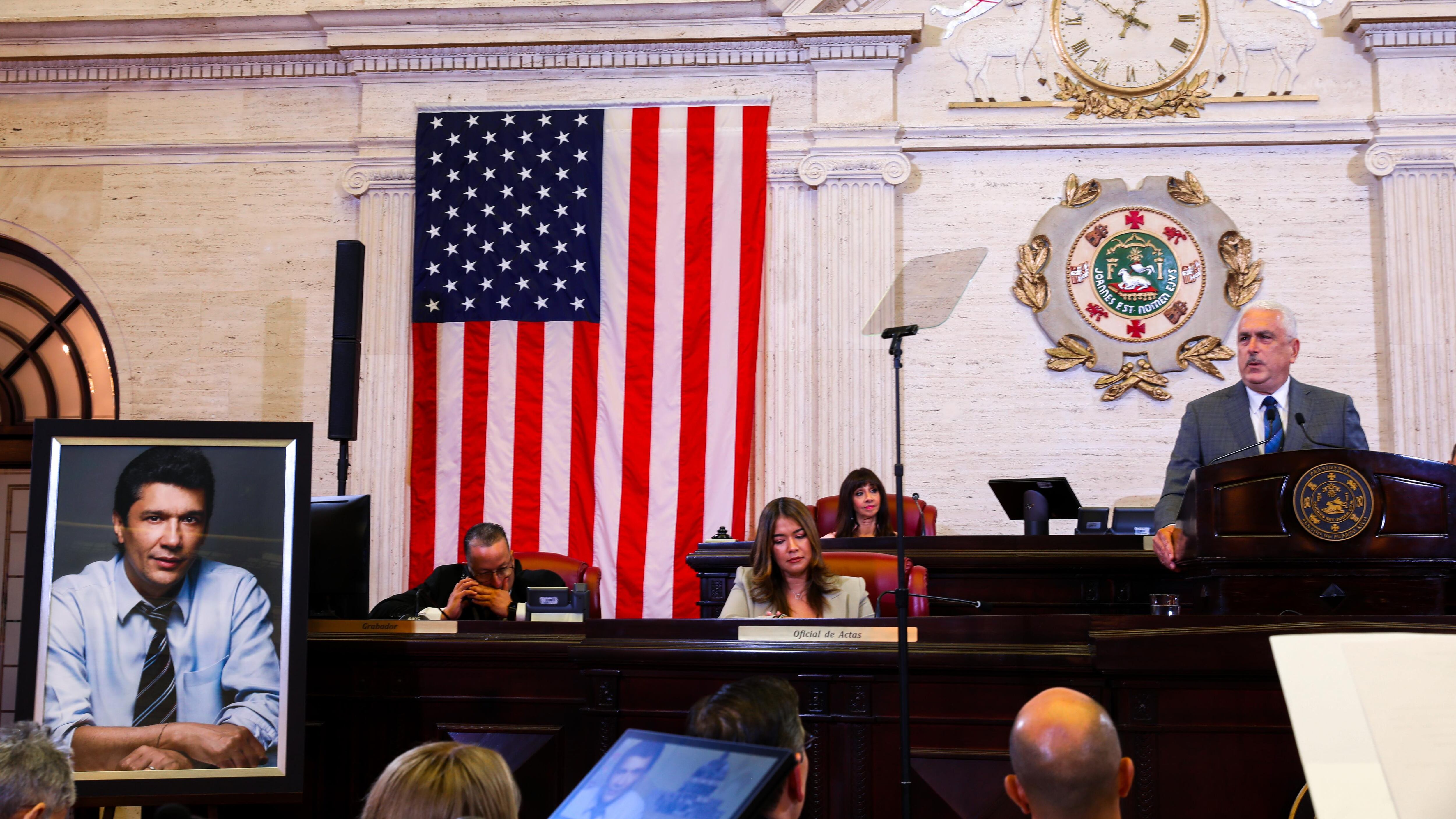 Senado rinde homenaje a la trayectoria profesional del productor y empresario Ángelo Medina