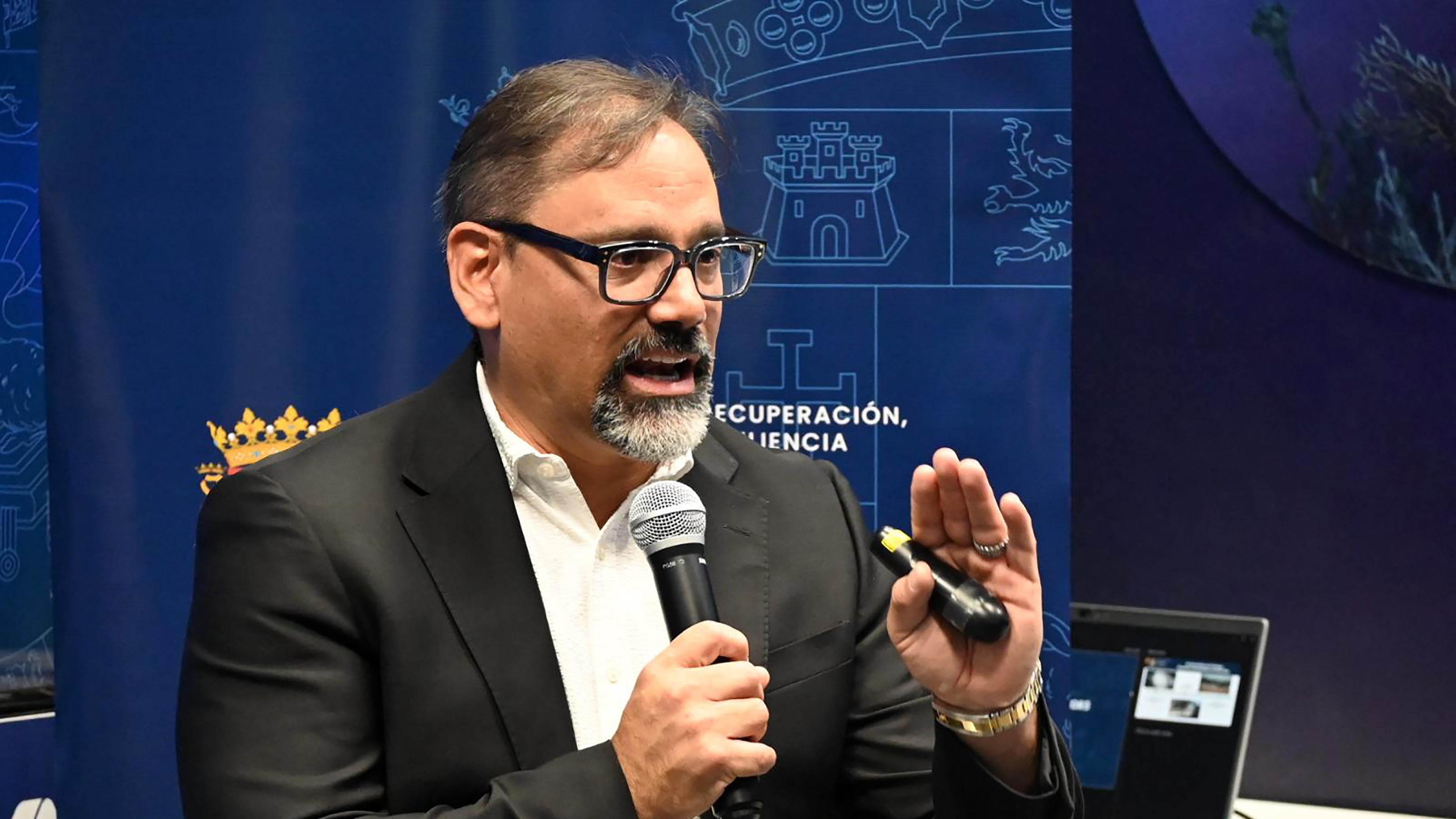 Eduardo Soria, Director de COR3