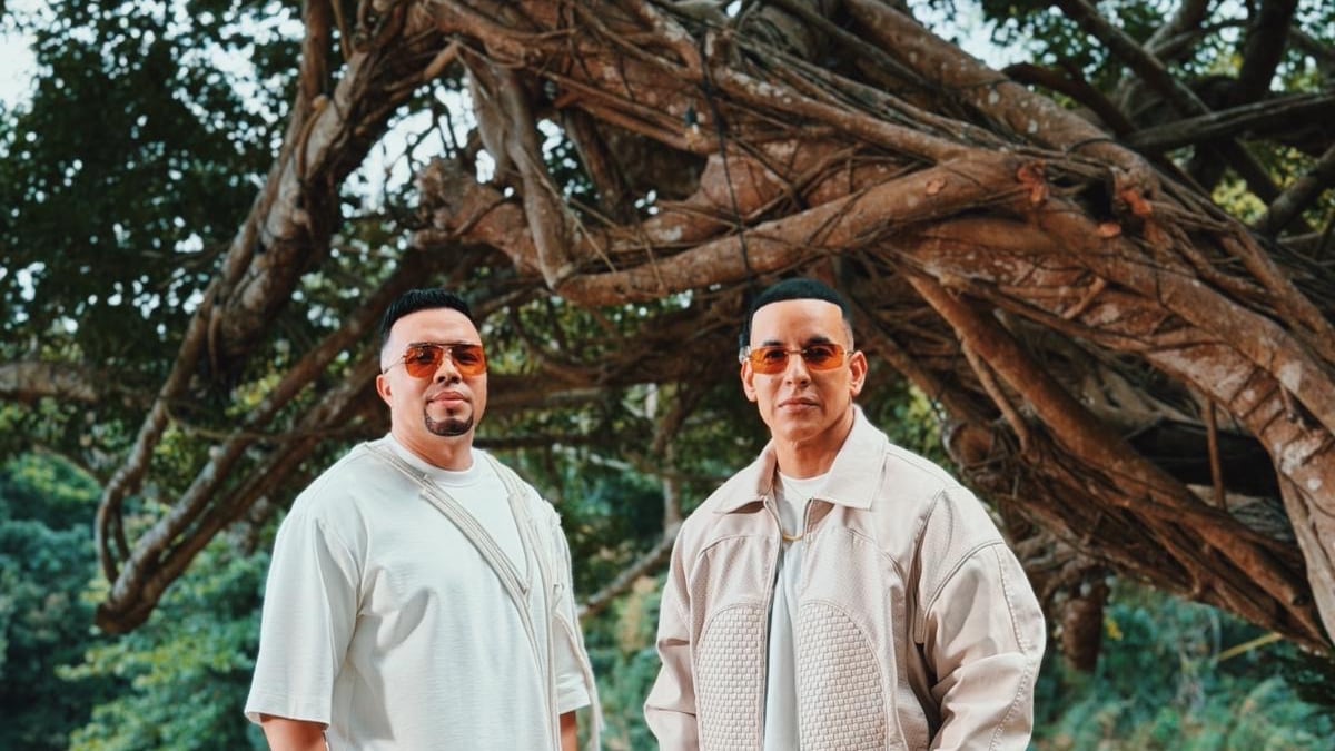 Los artistas lanzaron el video musical del sencillo "ABCD"