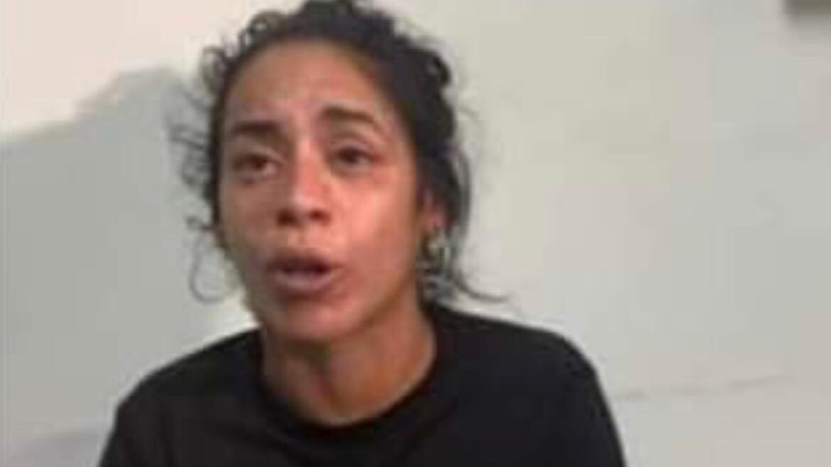 Melanie Cruz, madre de la niña de 13 años.