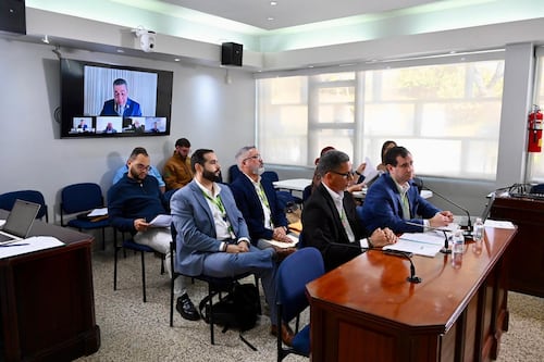 Municipios y el Zar de Energía advierten que falta de personal en LUMA impacta la respuesta a apagones en la región metro