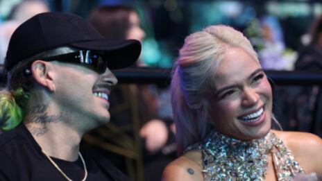 Por fin se mostraron afecto en público: Así se mostraron Karol G y Feid en premios musicales