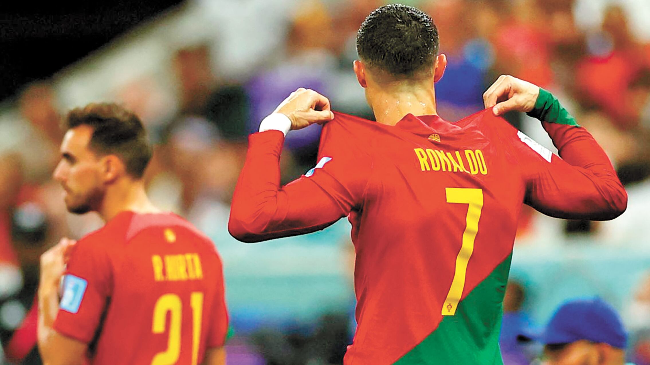 Los propios fanáticos atacaron al futbolista Cristiano Ronaldo