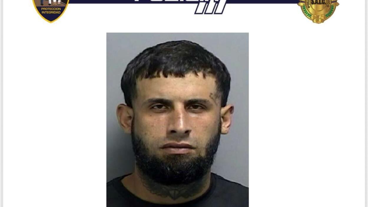 Jason J. Vélez Santos.