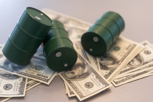 Estudio revela que principales petroleras ganarán casi $3,000 al segundo en 2026