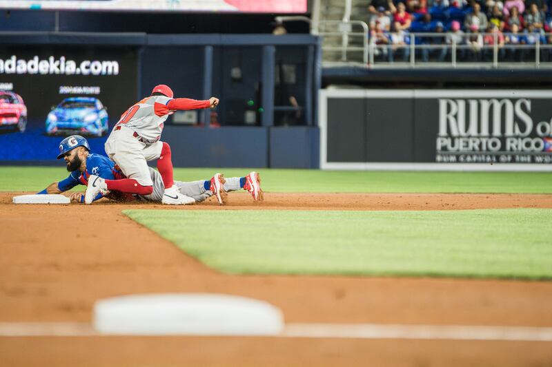 Puerto Rico vs Dominicana en Serie del Caribe