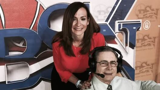 La comentarista deportivo dedicó un escrito al fenecido narrador.